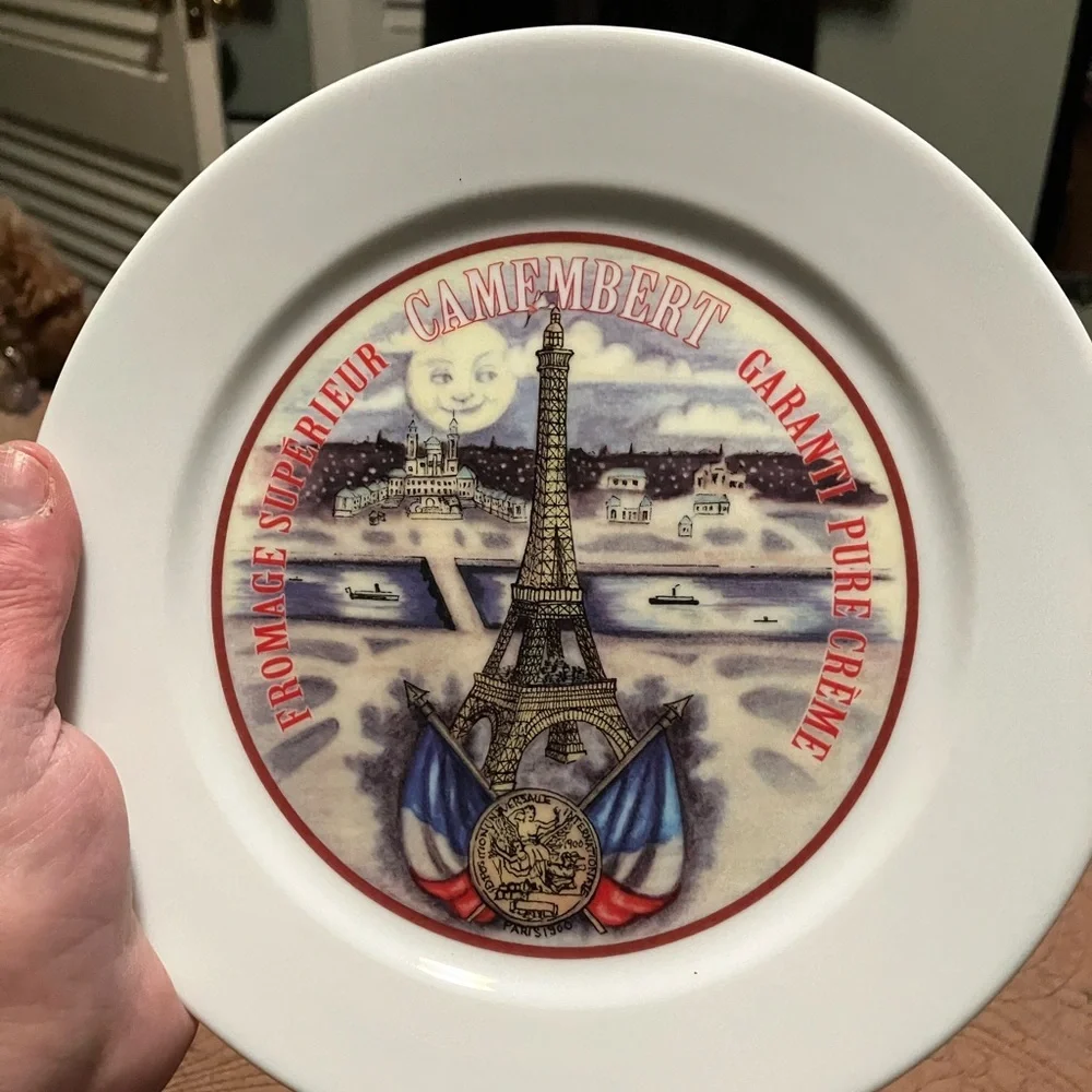 NIB Set of Classic French Cheese Plates